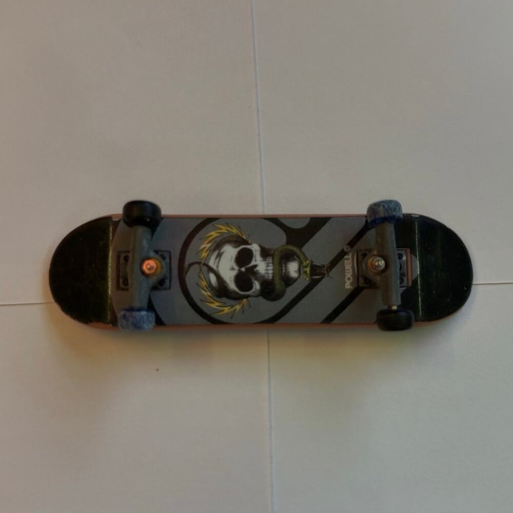 VTG Mike Mcgill 96 MM Tech Deck